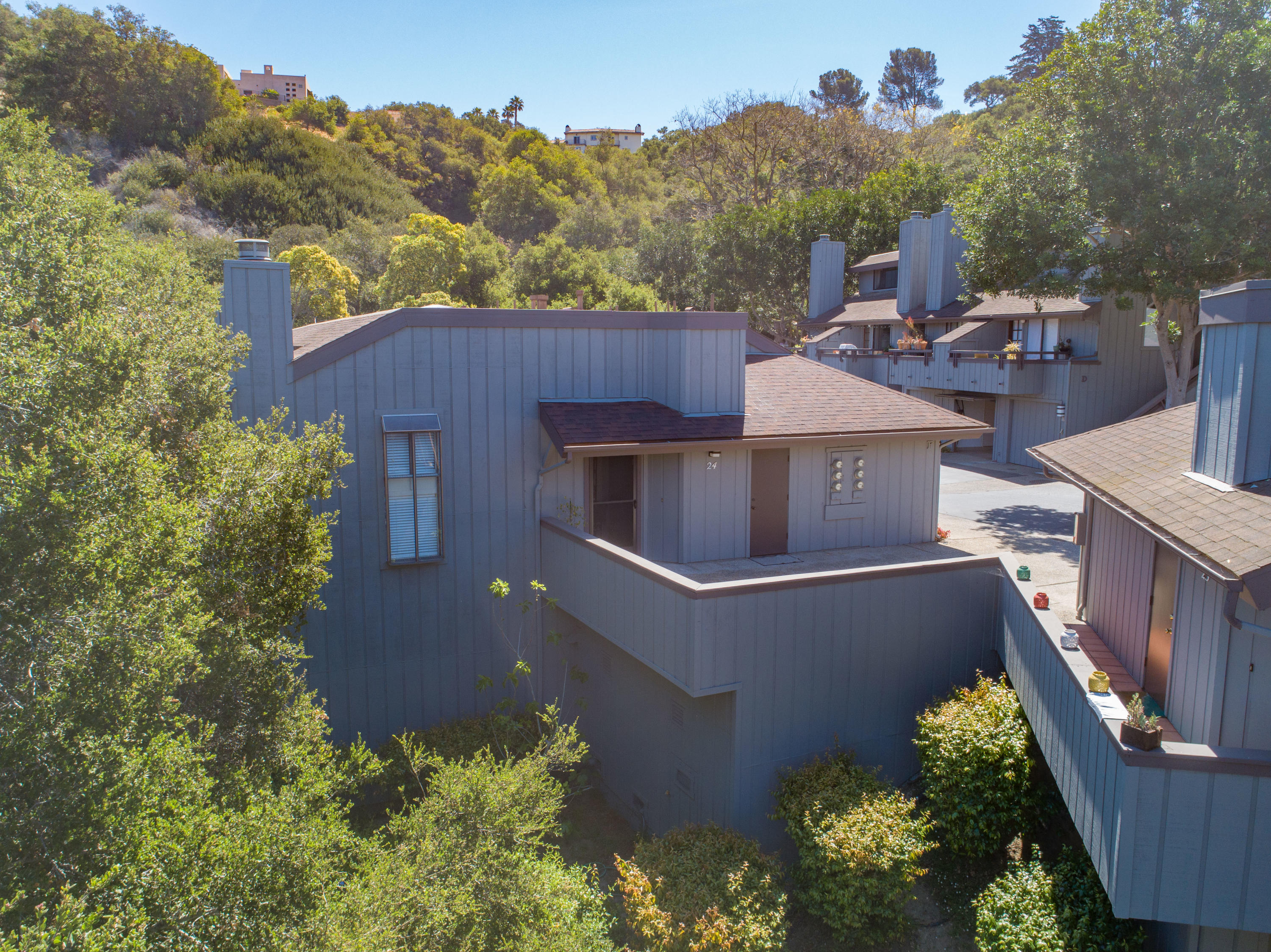 1050 Vista Del Pueblo Apartments, Unit 22, Santa Barbara, CA