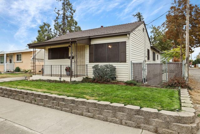 $379,800 | 310 West North Street | Manteca