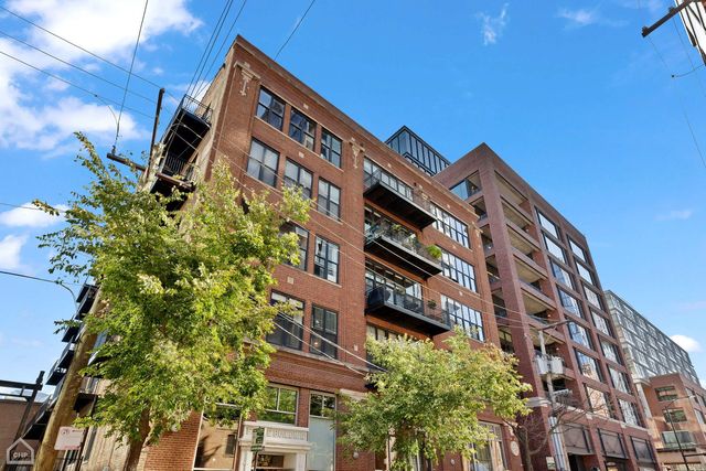 $489,000 | 215 North Aberdeen Street, Unit 304B | West Loop