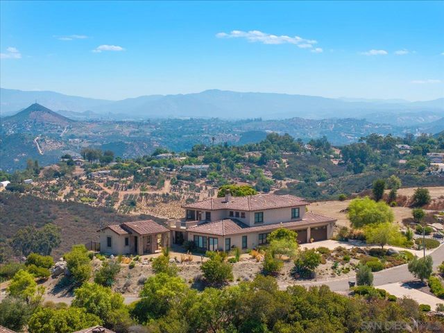 $2,375,000 | 29471 Welk Highland Drive | Rimrock