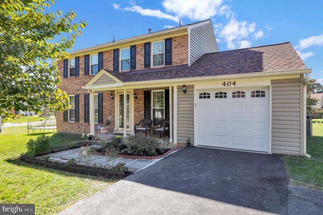 $700,000 | 404 Wompatuck Court | Cloverly