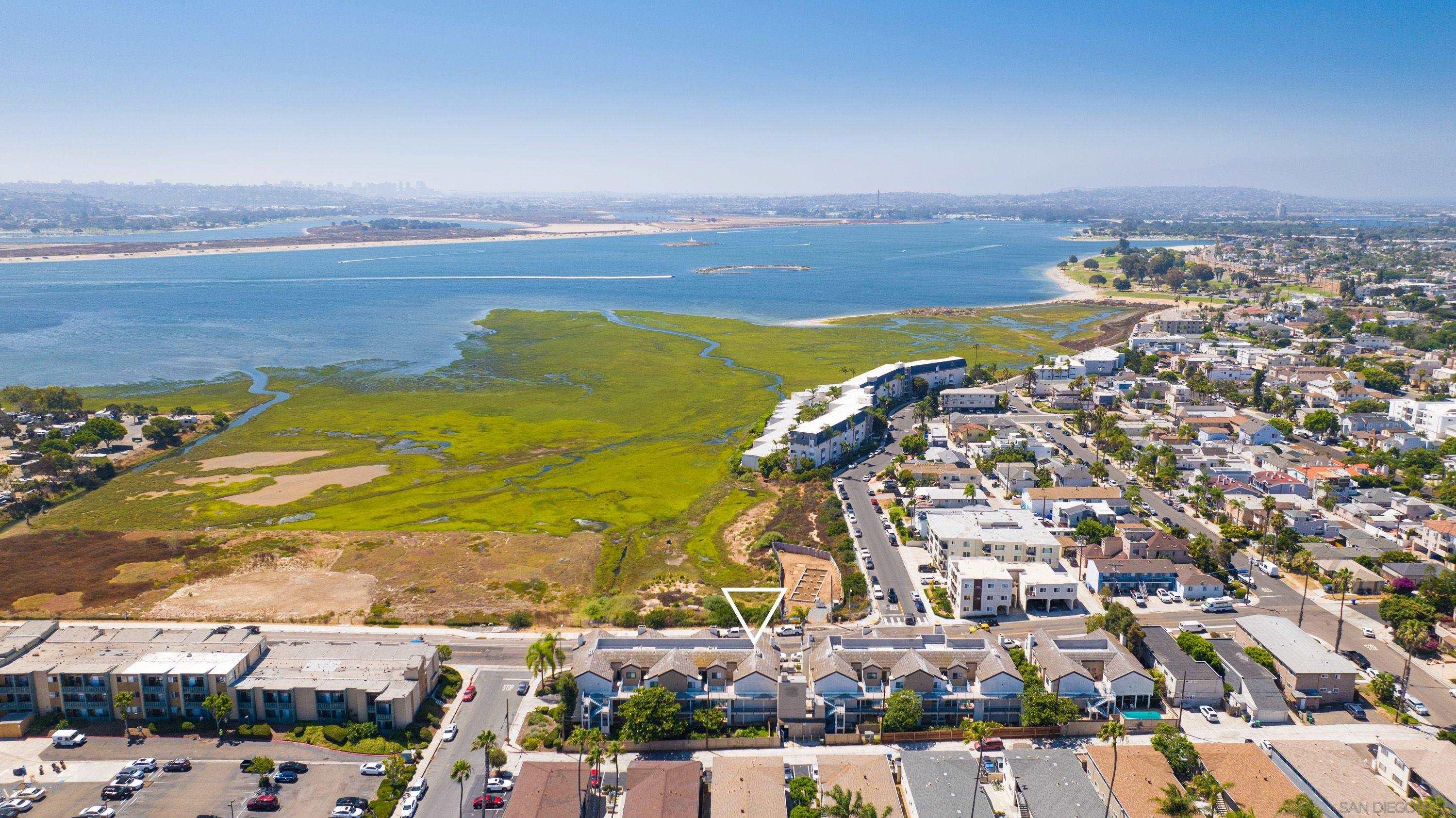 2050 Pacific Beach Drive, Unit 301, San Diego, CA 92109 | Compass