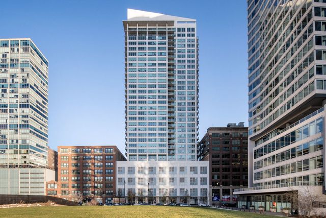 $2,900 | 701 South Wells Street, Unit 1201 | Wells Street Tower