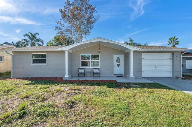 $285,000 | 5728 Dolores Drive | La Villa Gardens