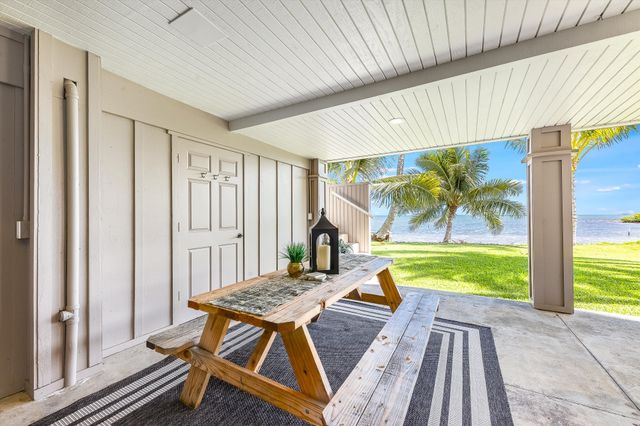 $1,750,000 | 47-745 Kamehameha Highway | Kaalaea