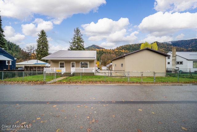 $349,900 | 105 2nd Street | Silverton