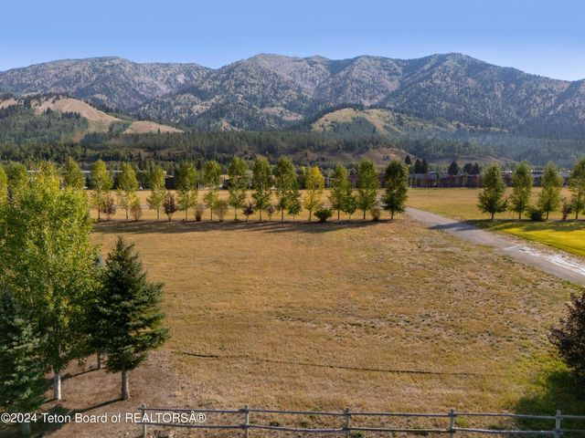 $495,000 | 11 Alpine Village Loop | Alpine Northwest