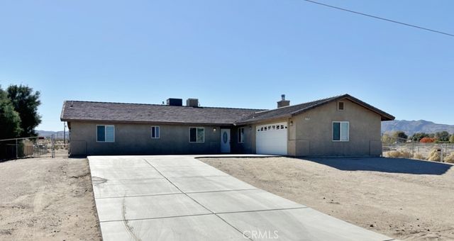 $2,295 | 74781 Diamond Bar Road | Twentynine Palms