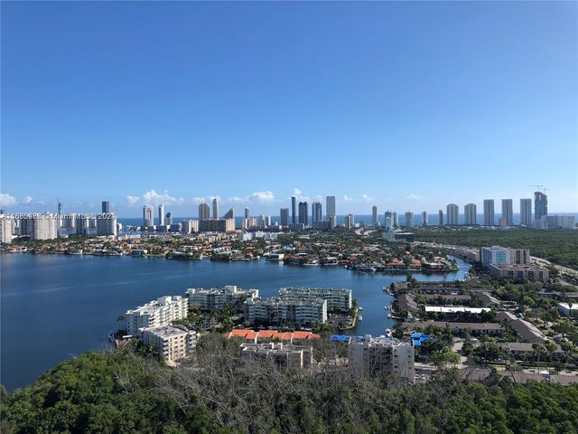 $580,000 | 16385 Biscayne Boulevard, Unit 2020 | Western Eastern Shores