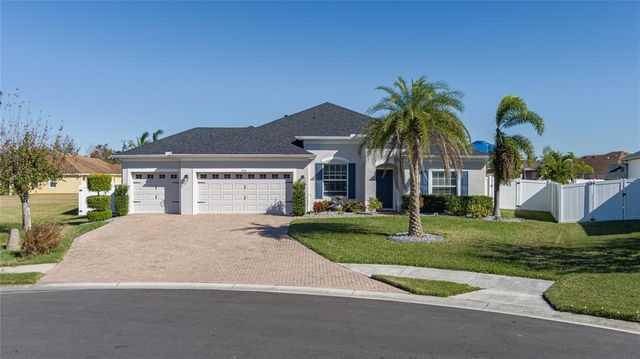 $717,000 | 5514 72nd Terrace East | Oakleaf Hammock