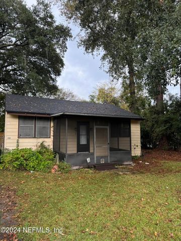 $1,150 | 1024 West Odessa Drive | Paxon