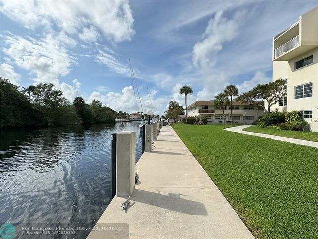 $298,000 | 2850 Northeast 14th Street Causeway, Unit 203 | Avalon Harbor