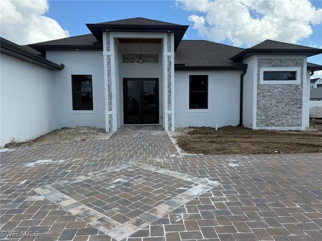 $565,000 | 207 Chiquita Boulevard South | Cape Coral