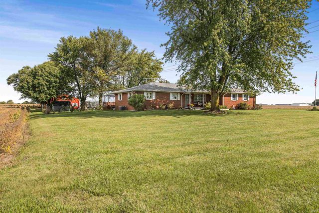 $395,900 | 12976 South 300 East | Clay Township - Miami County