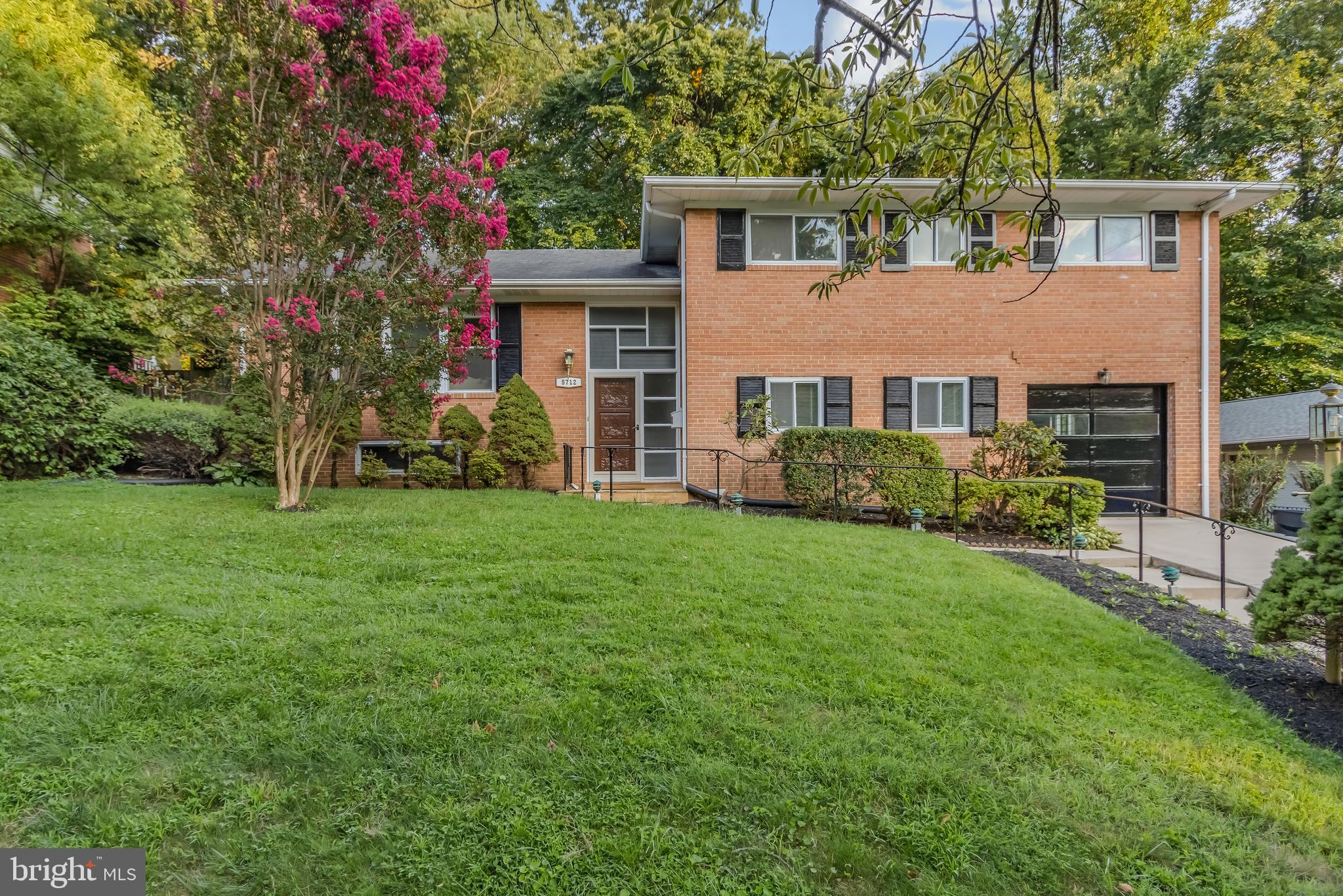 5712 Tanglewood Drive, Bethesda, Md 20817 