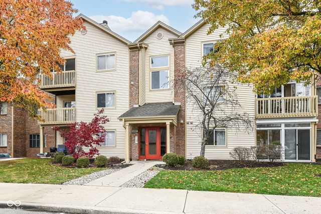 $232,900 | 12557 Timber Creek Drive, Unit 3 | Carmel City Center