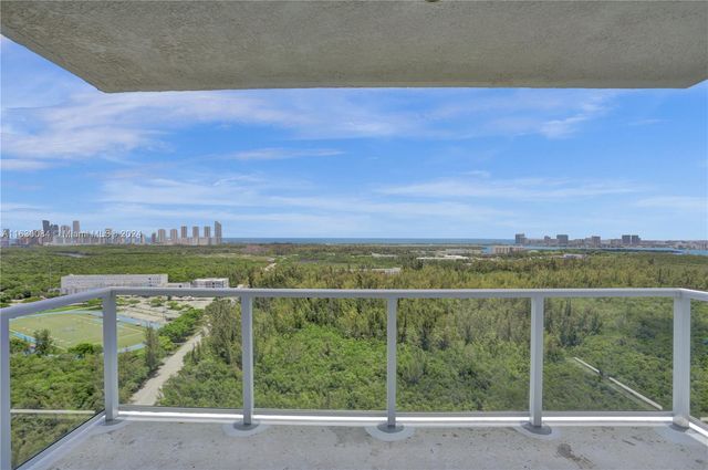 $468,000 | 15051 Royal Oaks Lane, Unit 2503 | North Miami