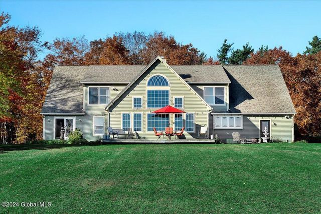 $895,000 | 116 High Meadow Road | Poestenkill