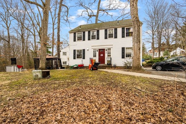 $950,000 | 41 Pine Street | Whitinsville