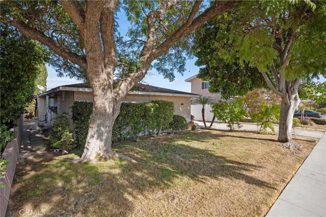 $1,150,000 | 3241 Dalemead Street | Walteria