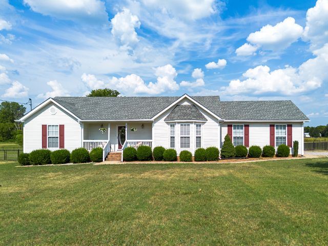 $395,000 | 4270 Highway 41a N Unionville Tn 37180 North