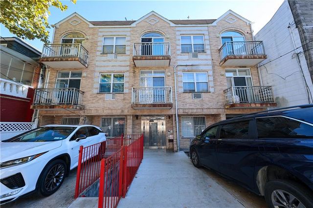 $580,000 | 2265 West 7th Street, Unit 2C | Gravesend