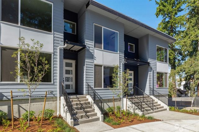 $3,300 | 14728 North Meridian Avenue, Unit C | Shoreline