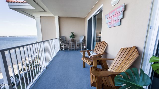 $449,900 | 2400 Grandiflora Boulevard, Unit 1003 | Upper Grand Lagoon