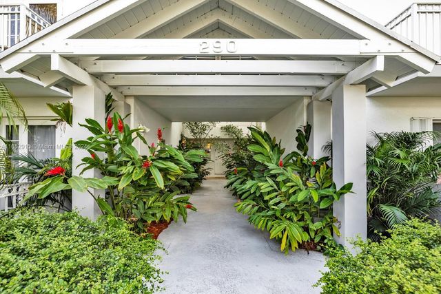 $3,200 | 290 Sunrise Drive, Unit 312 | Key Biscayne