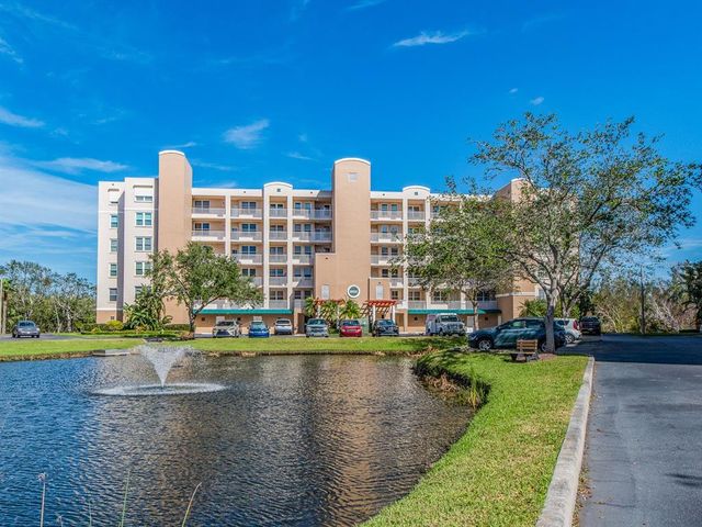 $3,000 | 6550 Shoreline Drive, Unit 7502 | Seminole