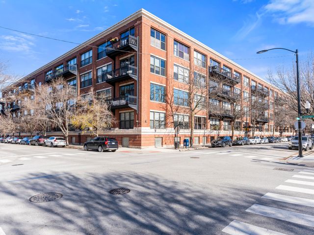 $329,900 | 1040 West Adams Street, Unit 120 | Number Ten Lofts