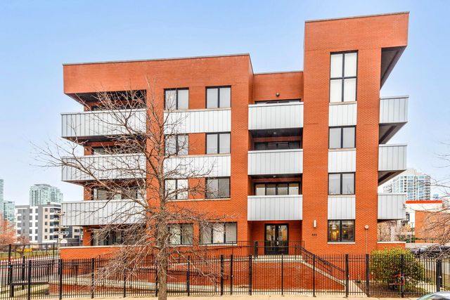 $459,000 | 825 North Hudson Avenue, Unit 3A | Near North Side