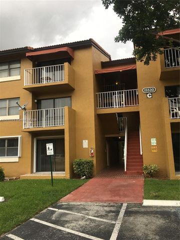 $290,000 | 15530 Southwest 80th Street, Unit C305 | The Courts at Kendall