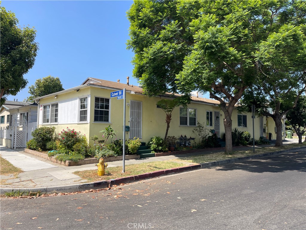 a view of a house with a patio