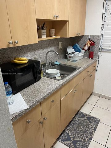 $1,750 | 1655 West 44th Place, Unit 224 | Hialeah