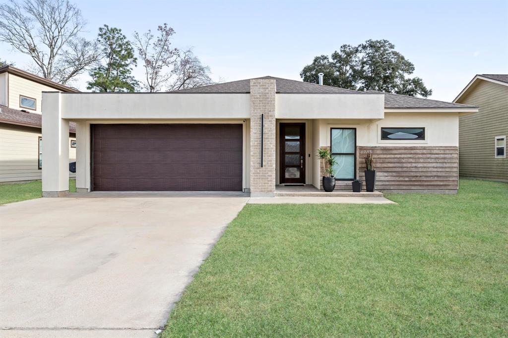 6735 Chase Street Beaumont TX 77708 Compass