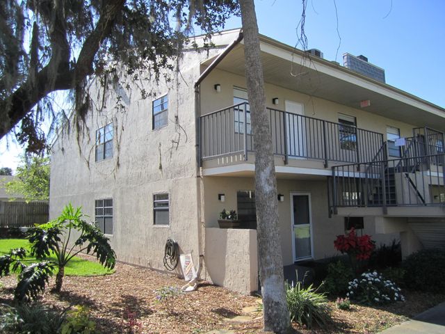 $220,000 | 201 International Drive, Unit 526 | Cape Canaveral