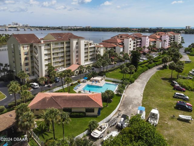 $499,995 | 612 Marina Point Drive, Unit 6120 | Daytona Beach