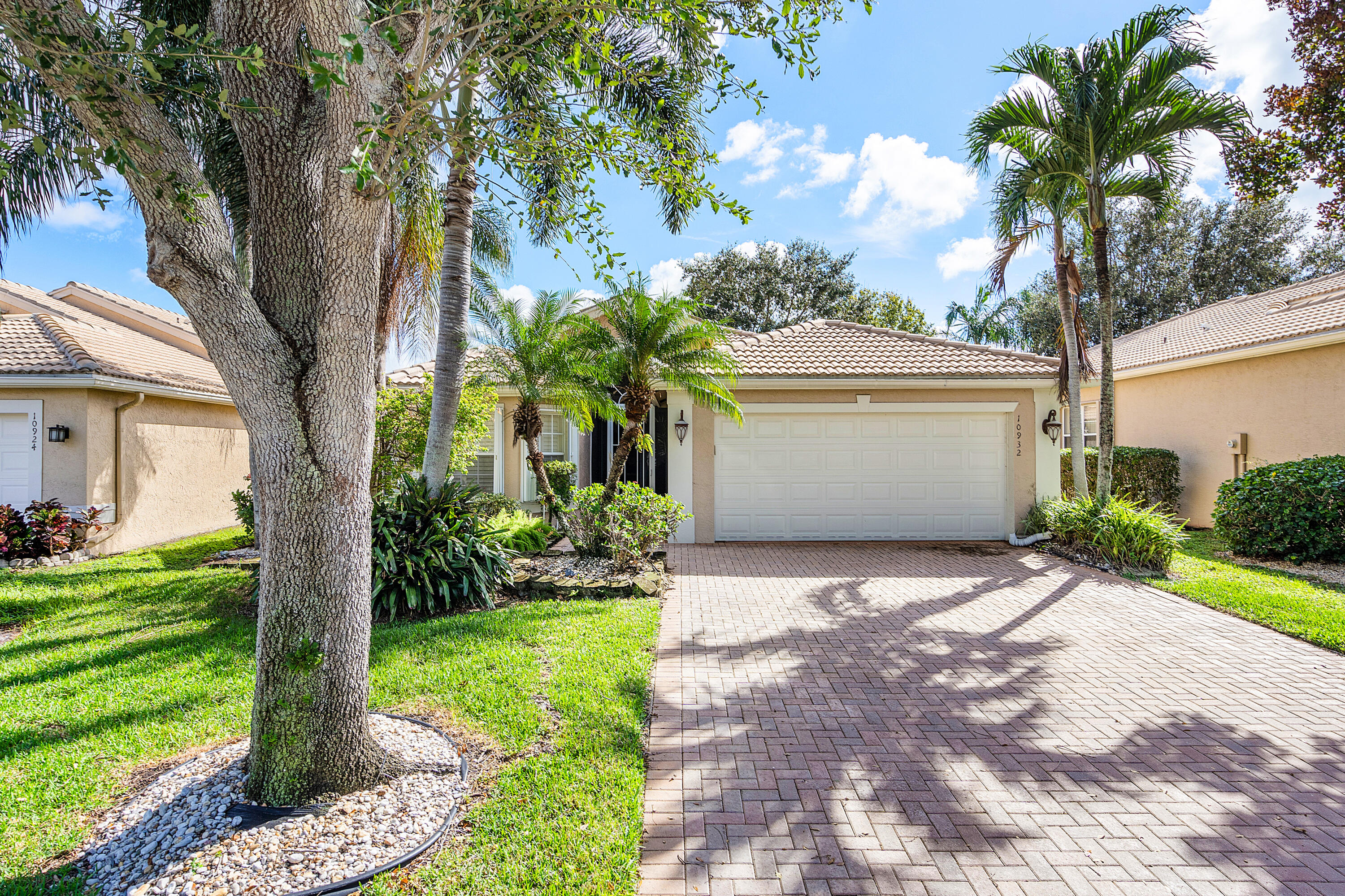 001-10932SkylandPoint-BoyntonBeach-FL-33