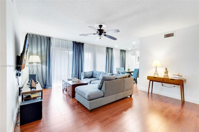 $285,000 | 8390 North Missionwood Circle, Unit D18 | Miramar