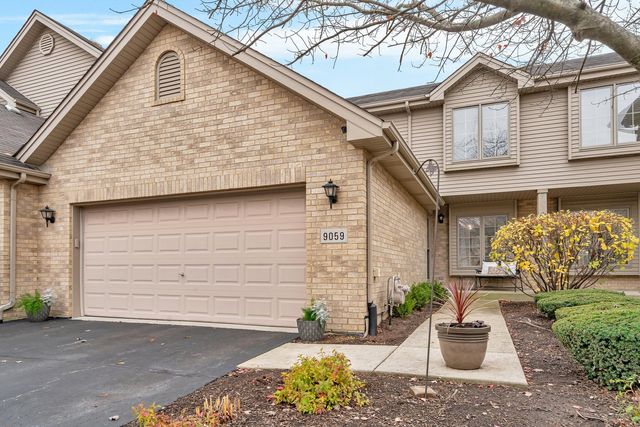 $346,000 | 9059 Newcastle Court | Tinley Park