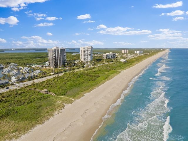 $450,000 | 4949 North Hwy A1A, Unit 61 | Hutchinson Island North