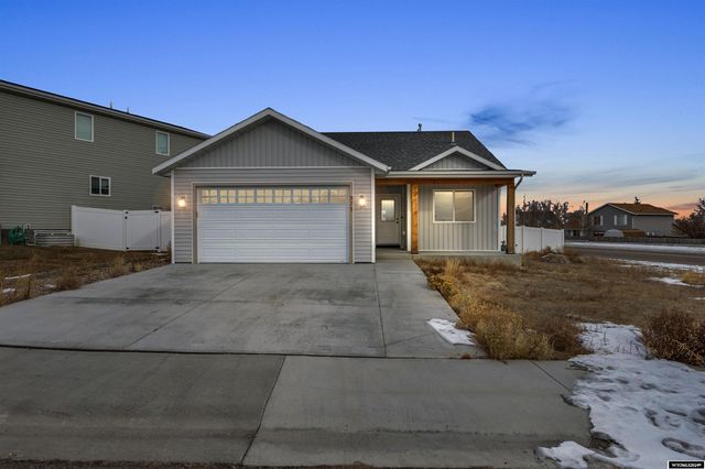 $435,000 | 371 Sheep Creek Drive | Rock Springs