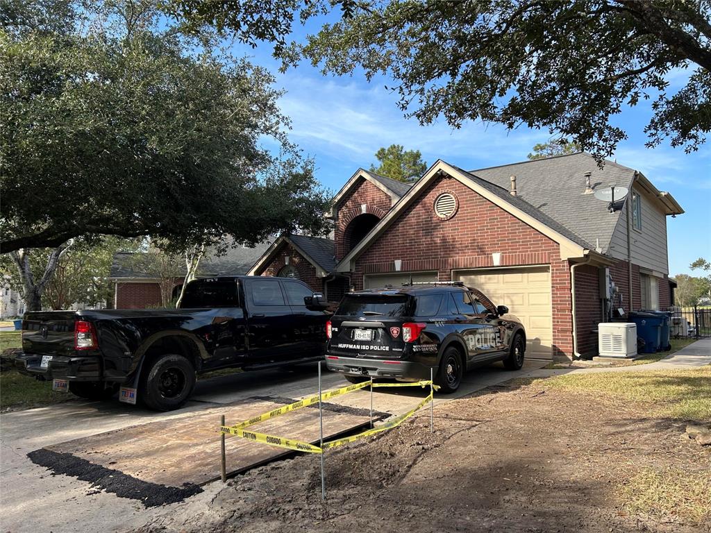 a car parked in front of a house