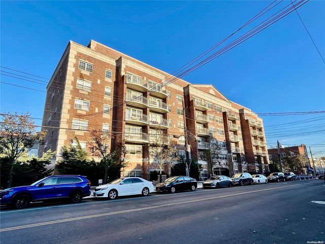 $718,000 | 38-11 108th Street, Unit 4M | North Corona