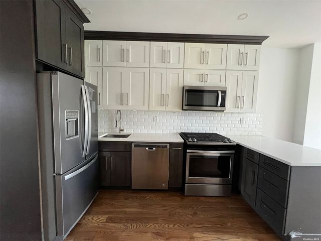 $3,300 | 223 Rockaway Avenue | Crown Heights