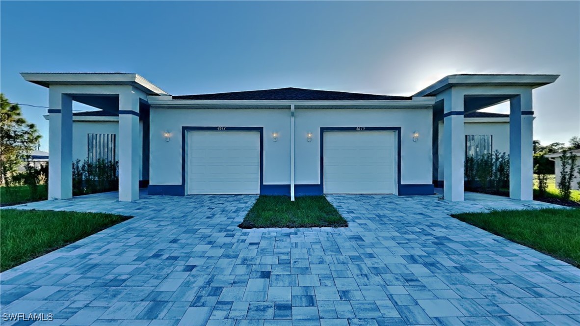 a view of a entryway in front of a house