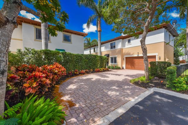 $1,399,000 | 563 Northwest Library Commons Way | Southeast Boca Raton