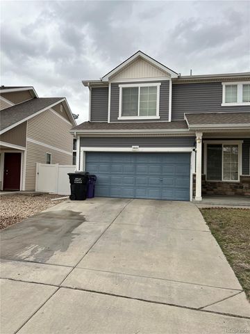 $469,900 | 18651 East 47th Avenue | Green Valley Ranch