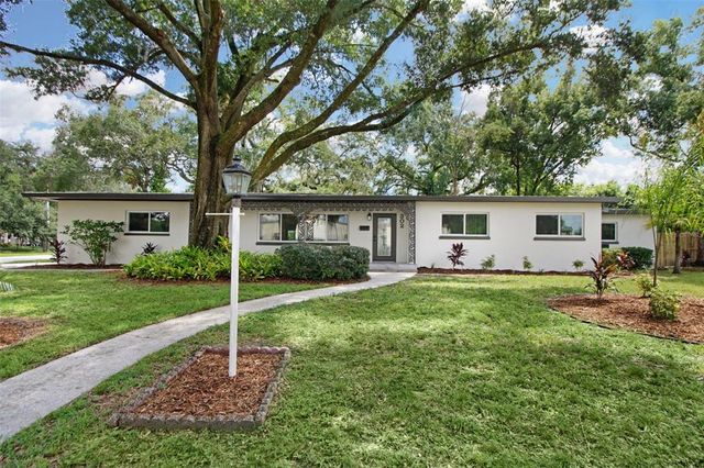 $550,000 | 302 Springdale Place | Temple Terrace